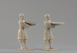 Bassano, (Second half of the 18th century), Oriental figures holding business card holders in raw porcelain